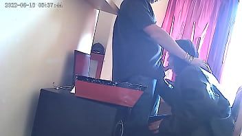Play Office sex sucking the bosses cock
