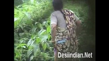 Play Desiauntypissingoutdoor 2.mp4