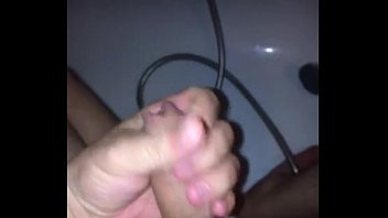 Play O laba inainte de dush