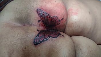 Play MARY BUTTERFLY redoing her ass tattoo, husband ALEXANDRE as always filmed everything to show you guys to see and jerk off....